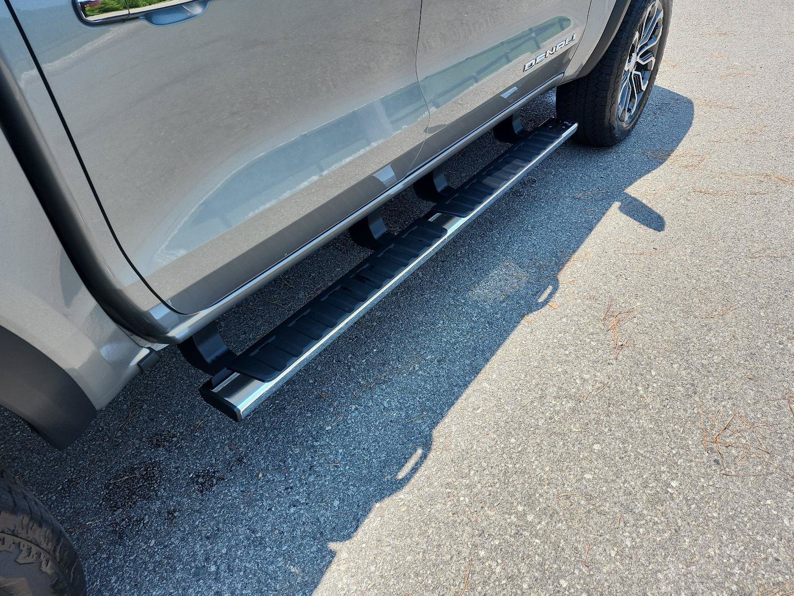 Certified 2024 GMC Canyon Denali AWD/4WD image 7
