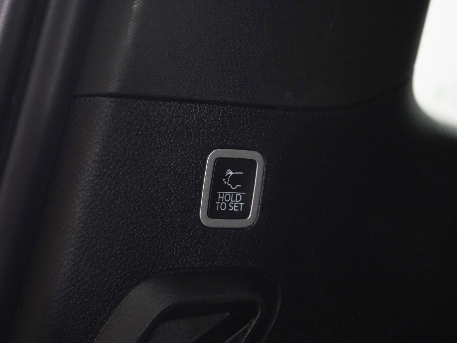 Used 2024 Jeep Wagoneer Series II AWD/4WD image 19