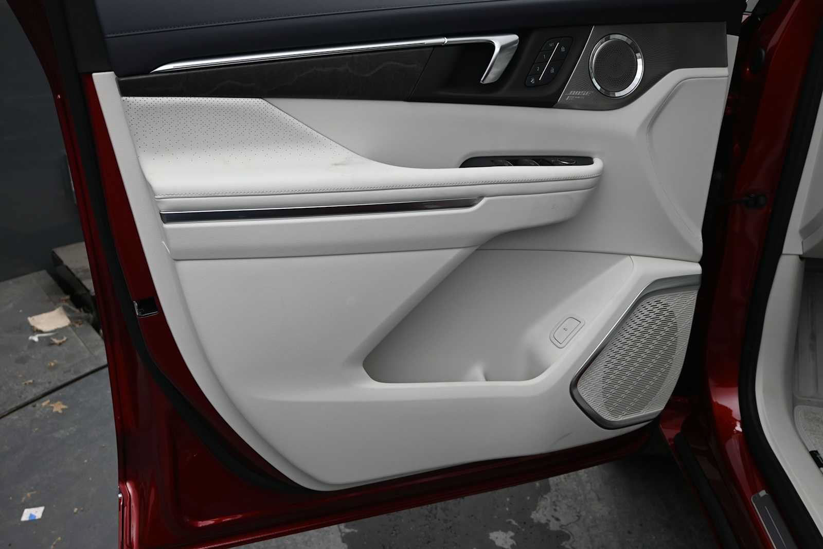 New 2027 Buick Enclave Avenir AWD/4WD image 12