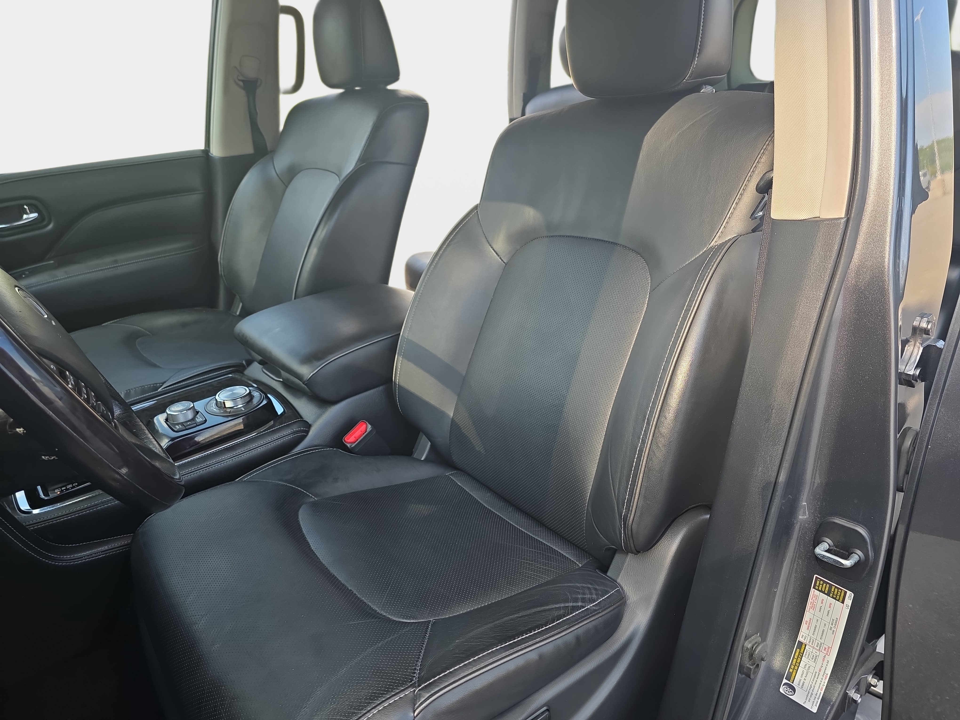 Used 2020 INFINITI QX80 Luxe w/ Proassist Package AWD/4WD image 15