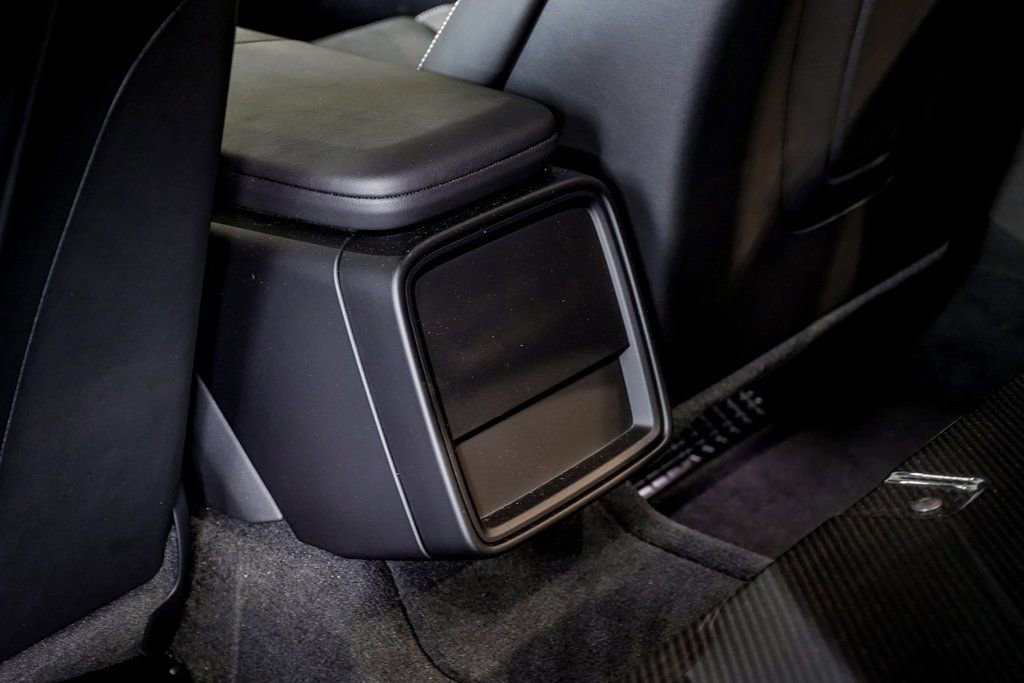 Certified 2025 Porsche Taycan Turbo GT image 27