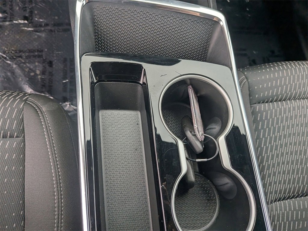 Used 2025 Chevrolet Equinox LT image 19