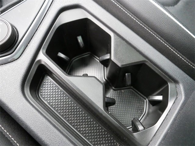 Used 2022 Volkswagen Tiguan SEL R-Line image 35