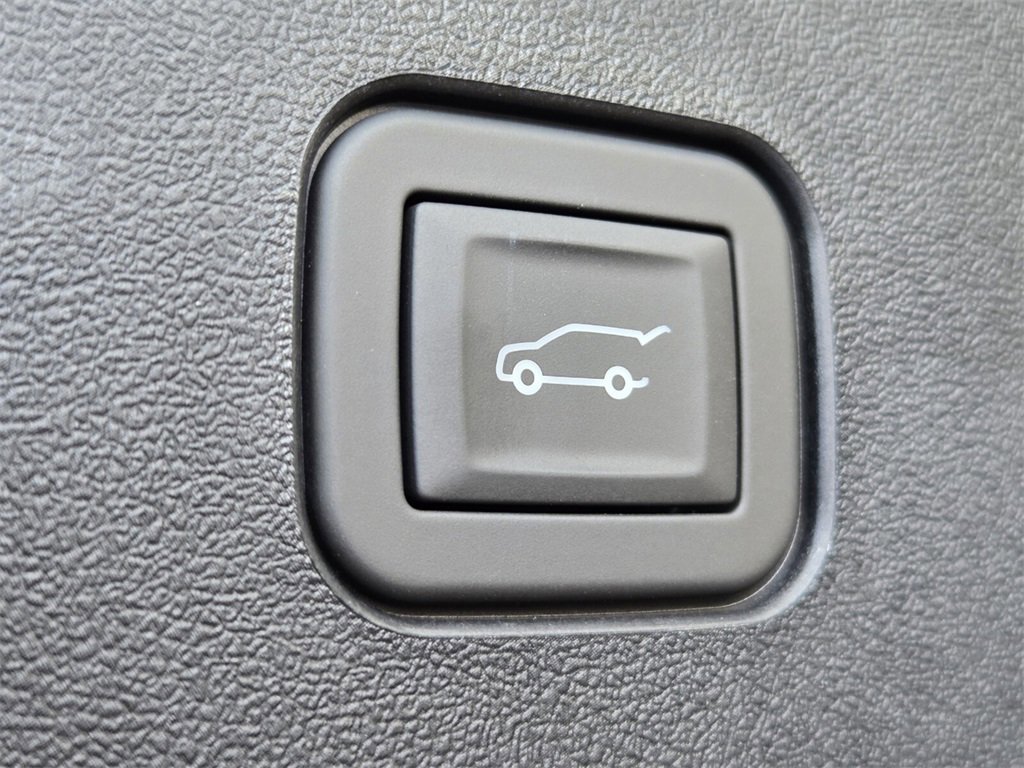 New 2026 Cadillac Vistiq Premium Luxury image 18