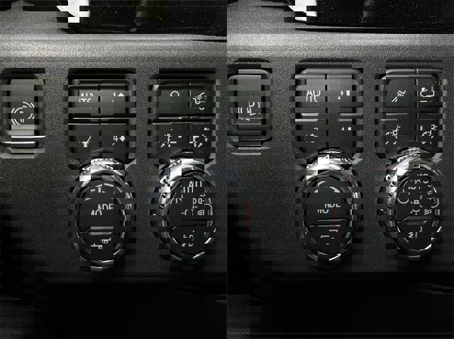 Used 2022 GMC Sierra 1500 SLT image 25