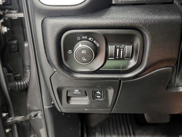 Used 2020 RAM 1500 Laramie AWD/4WD image 36