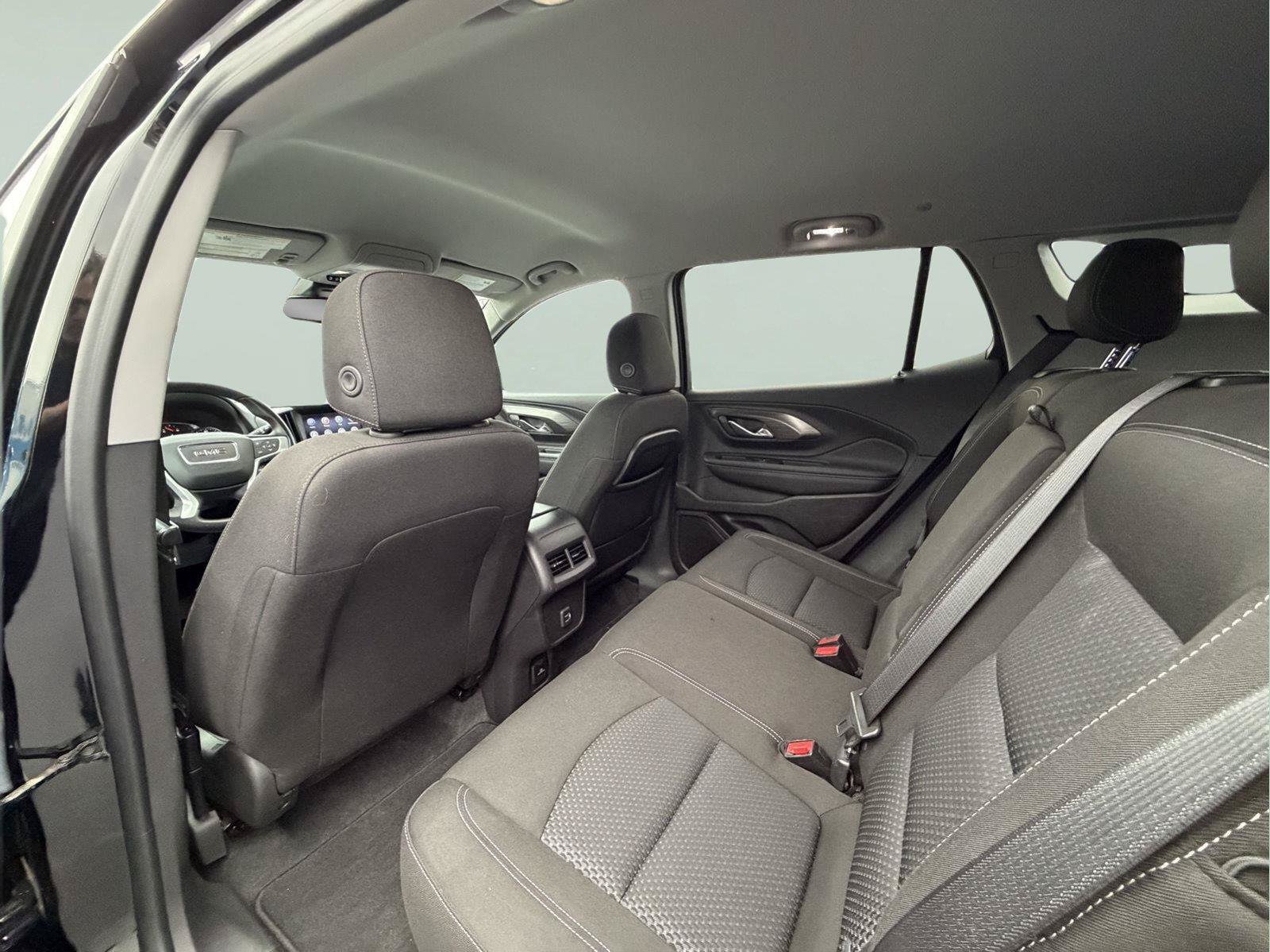 Used 2024 GMC Terrain SLE w/ Driver Convenience Package AWD/4WD image 20