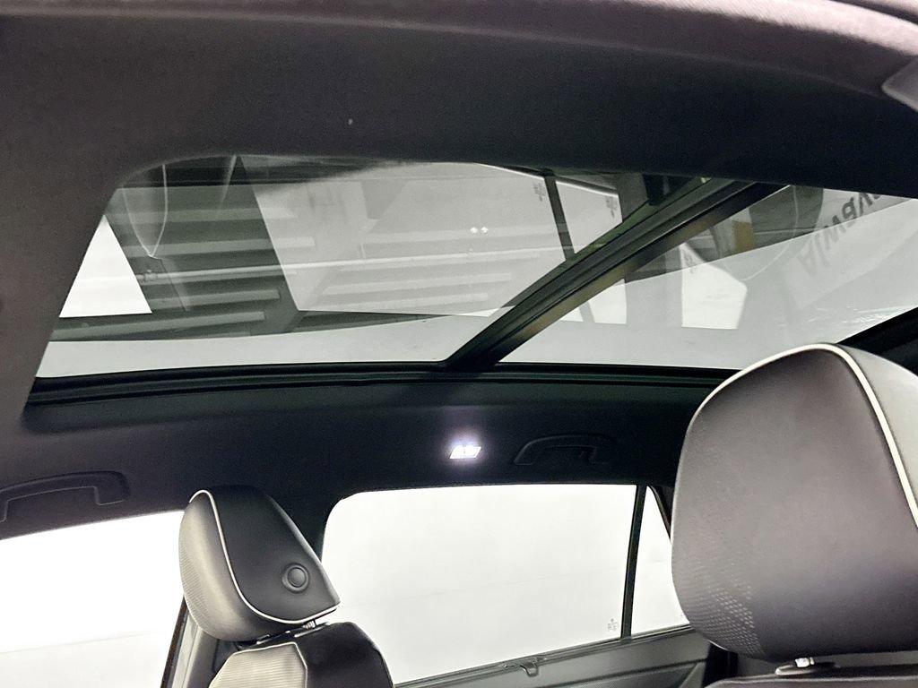 New 2026 Volkswagen Atlas Cross Sport SEL Premium R-Line image 19