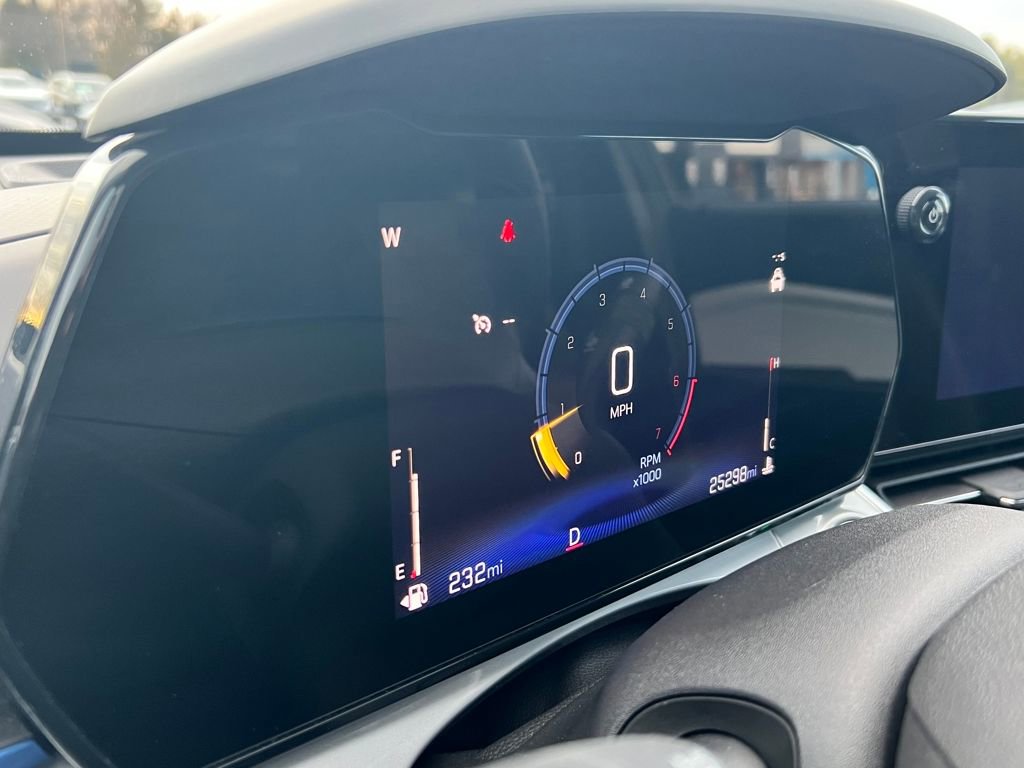 Used 2025 Chevrolet Trax LT image 20