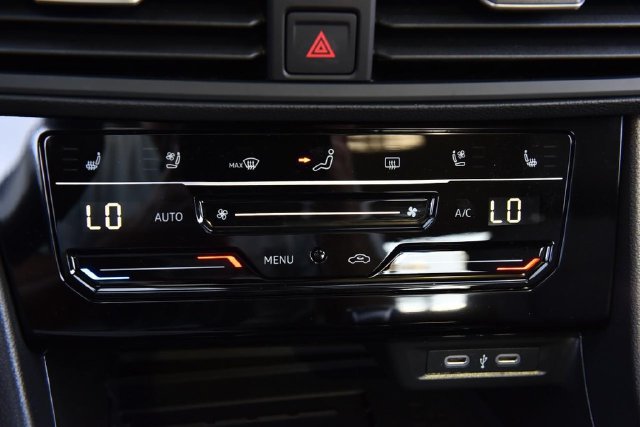 New 2027 Volkswagen Jetta GLI Autobahn FWD image 15