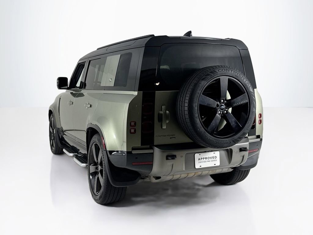 Used 2023 Land Rover Defender 110 X-Dynamic SE image 3