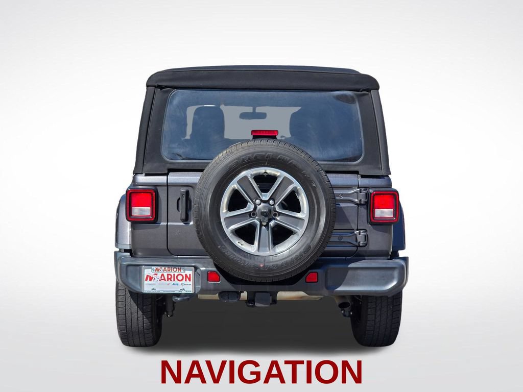 Used 2022 Jeep Wrangler Unlimited Sahara AWD/4WD image 17