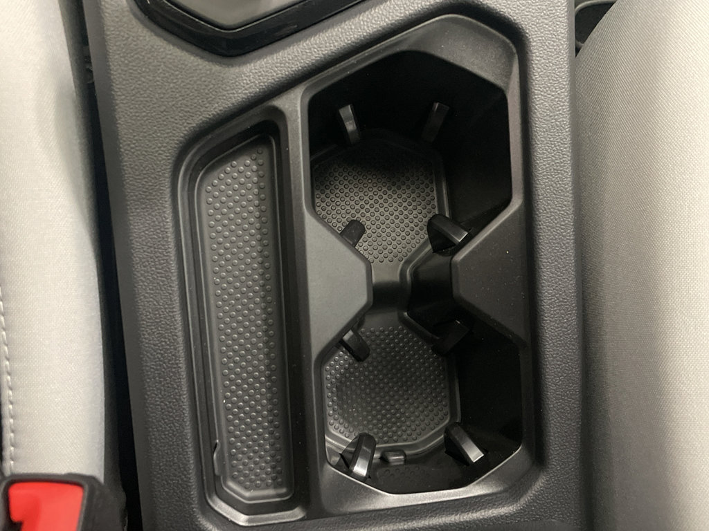 New 2025 Volkswagen Taos S image 24