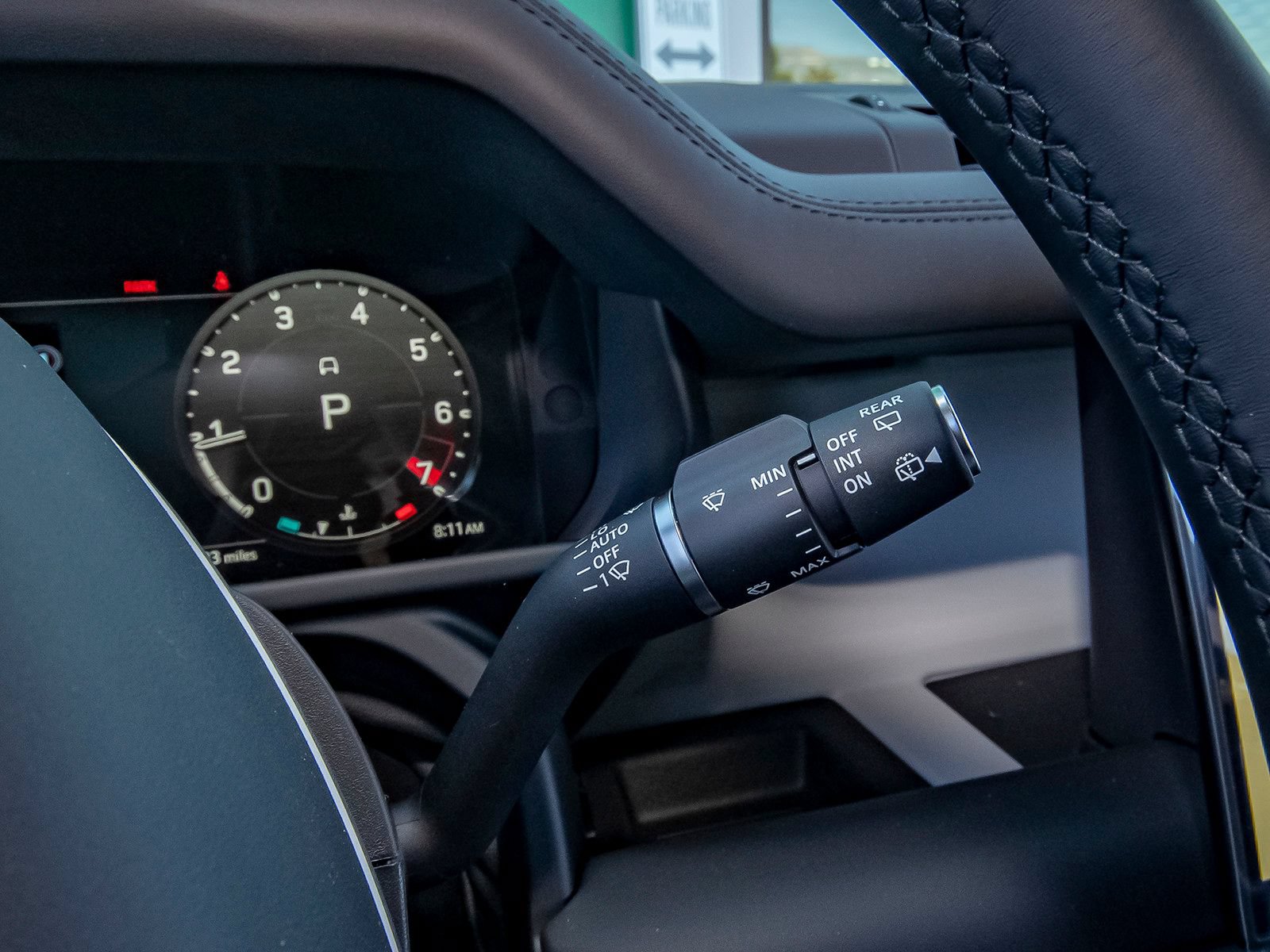 New 2026 Land Rover Defender 110 X-Dynamic SE AWD/4WD image 22