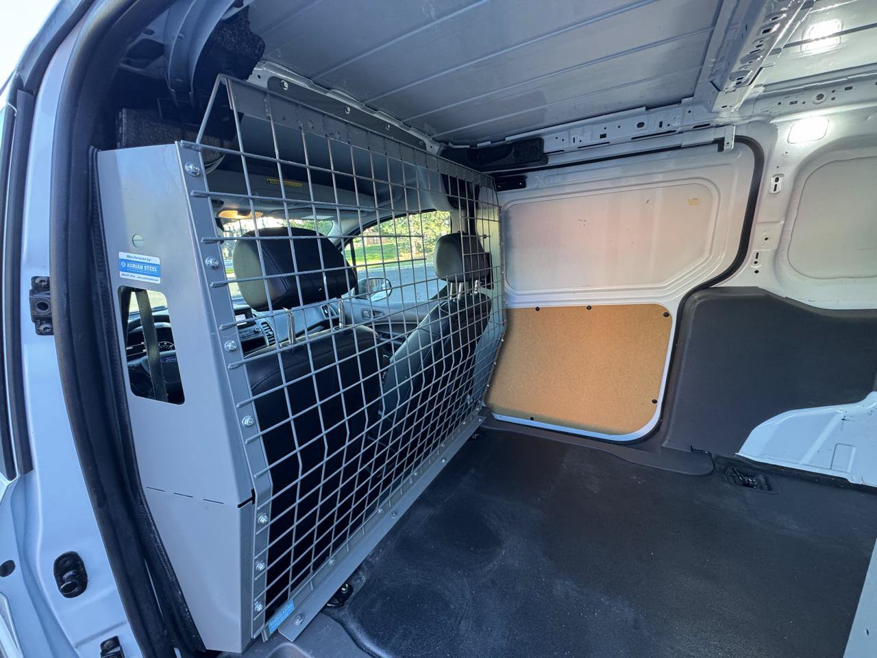 Used 2019 Ford Transit Connect XL FWD image 9