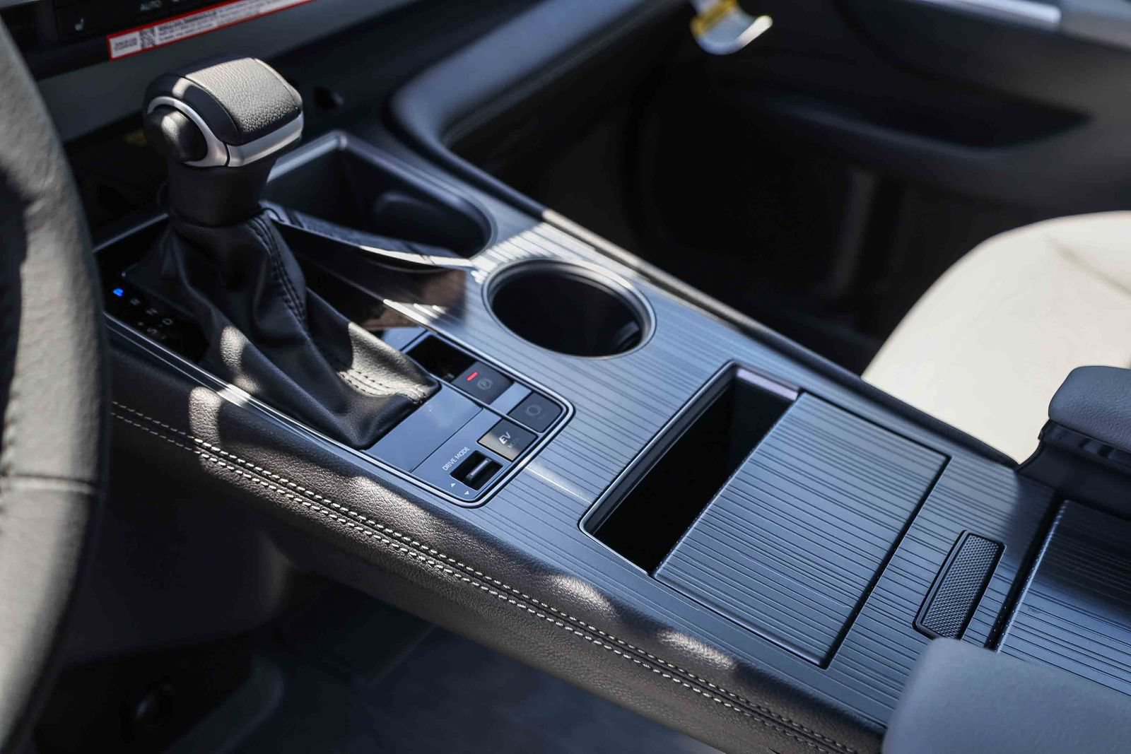 New 2026 Toyota Sienna XLE FWD image 20