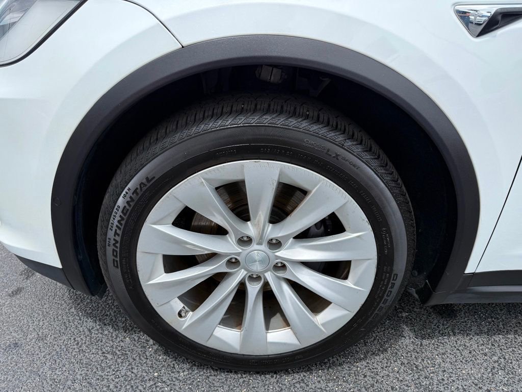 Used 2021 Tesla Model X Long Range image 40