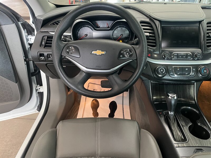 Used 2018 Chevrolet Impala LS FWD image 9