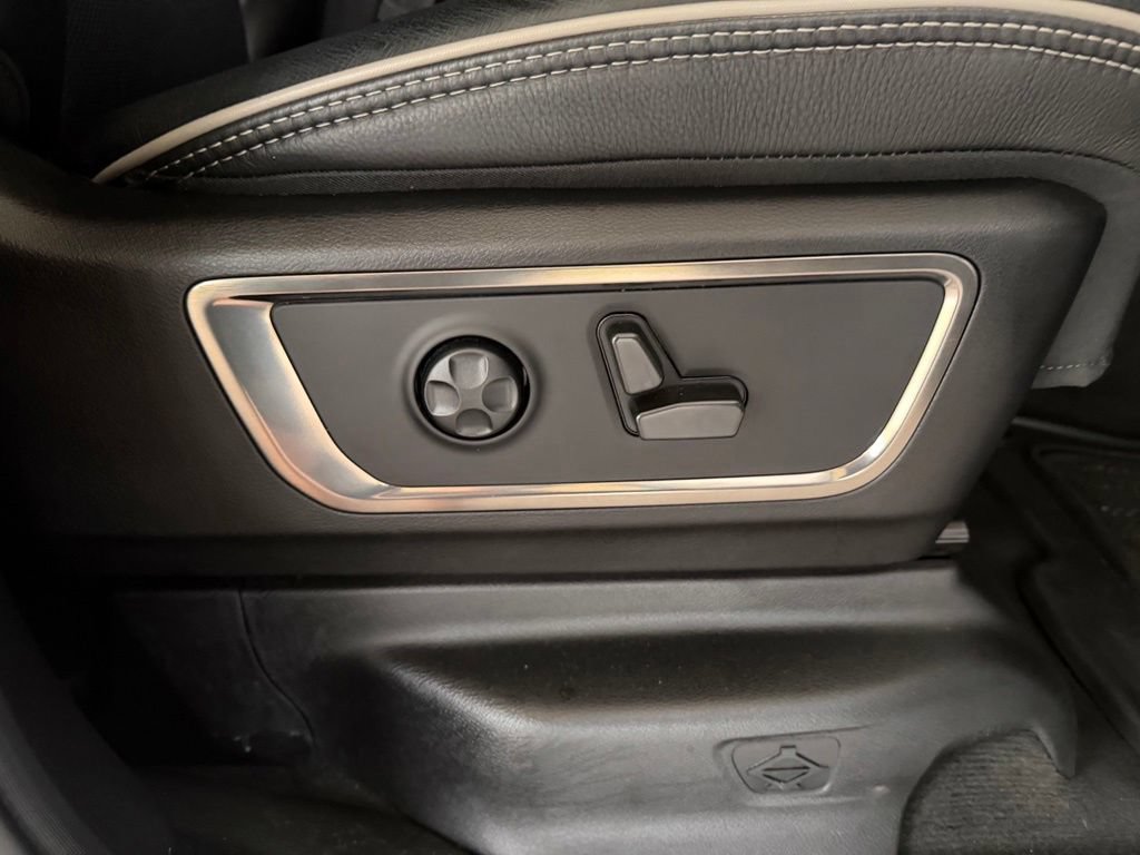 Used 2021 RAM 1500 Limited w/ Night Edition RWD image 34