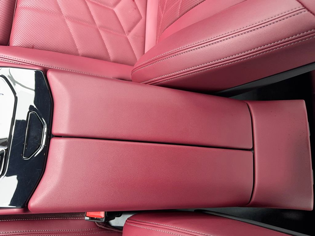 Used 2026 BMW 530i xDrive image 33