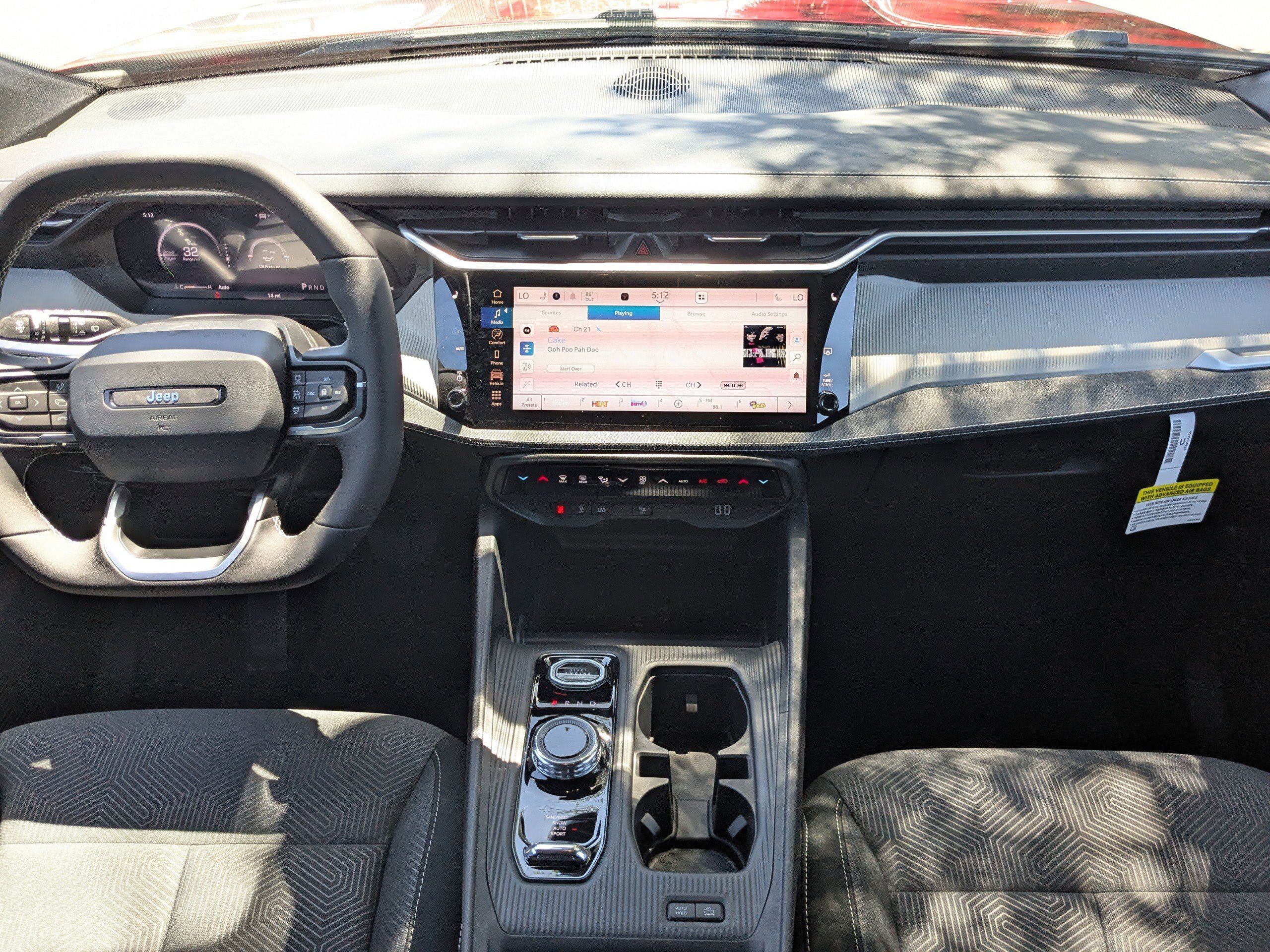 New 2026 Jeep Cherokee Laredo image 15