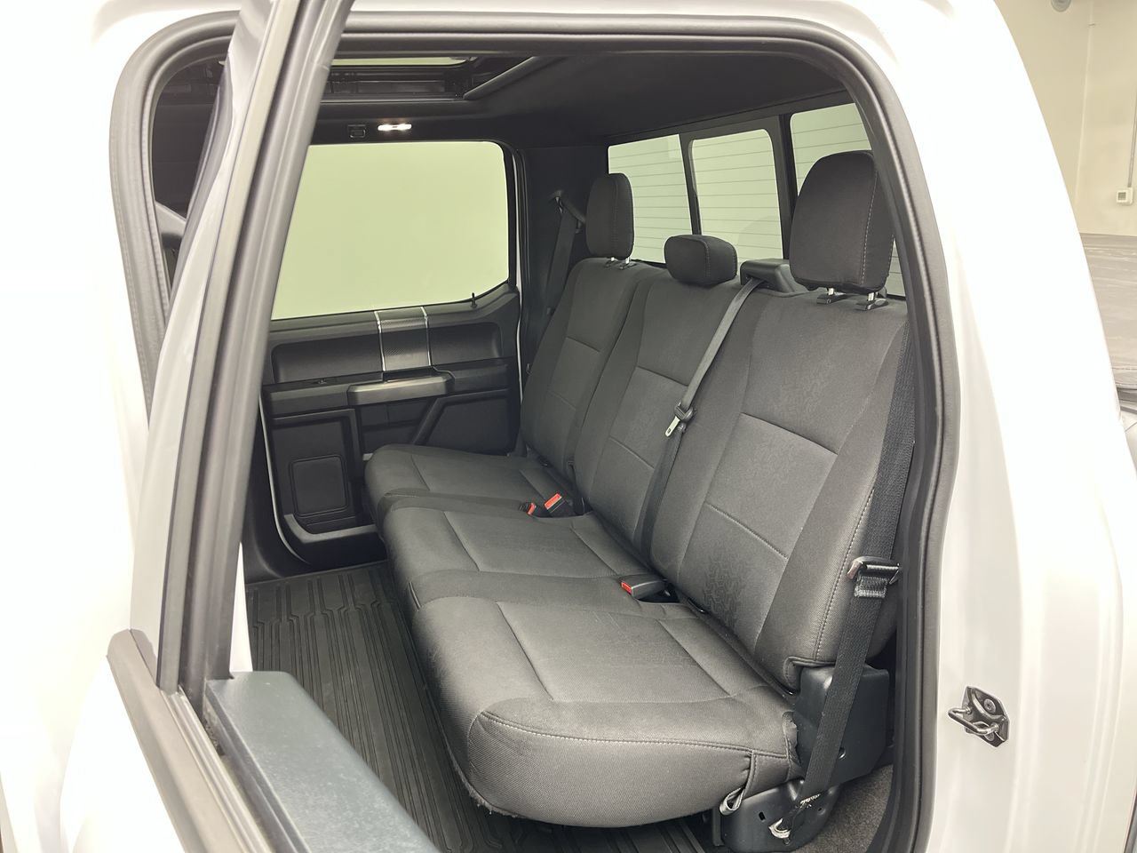Used 2020 Ford F150 XLT w/ Equipment Group 302A Luxury AWD/4WD image 13