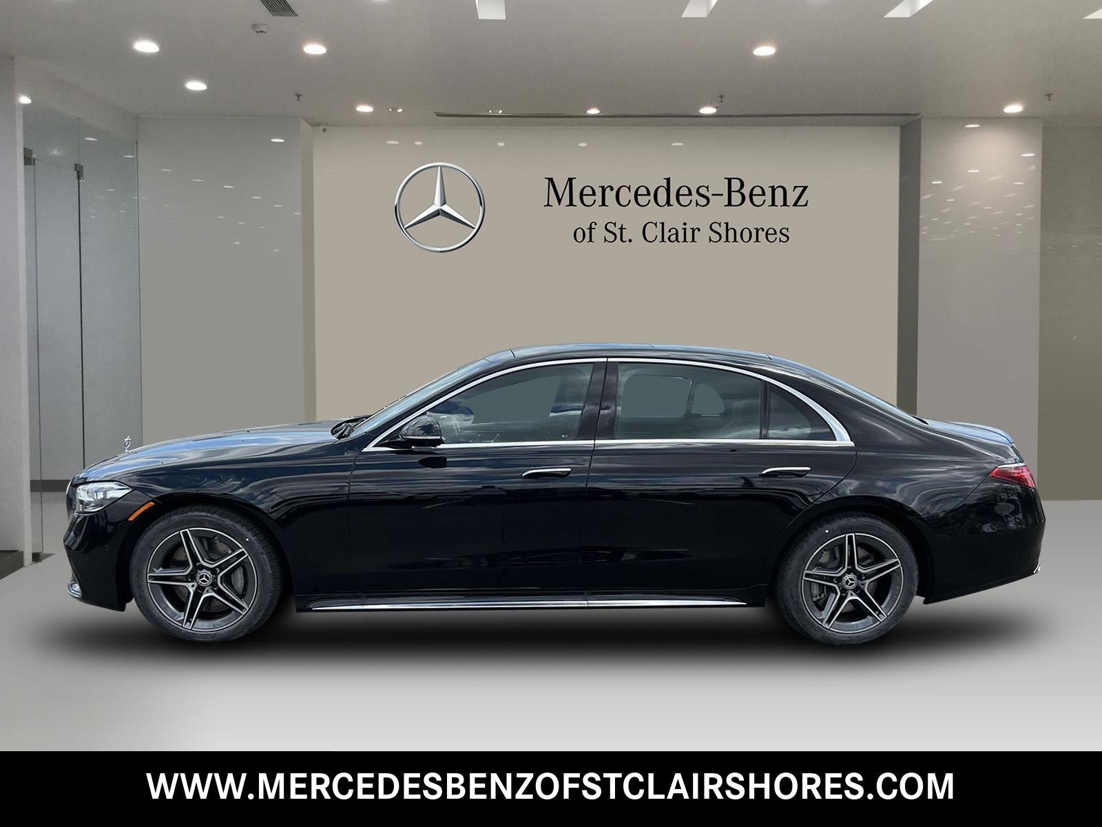 New 2025 Mercedes-Benz S 500 4MATIC image 2