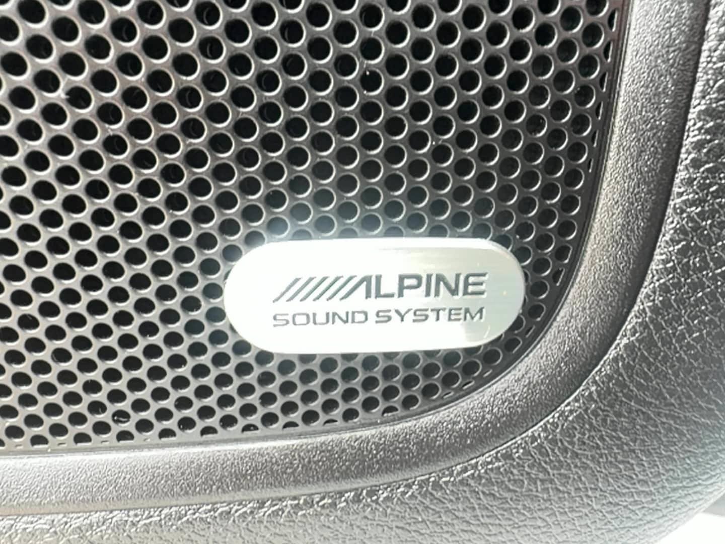Used 2015 Chrysler 200 C w/ Navigation & Sound Group I FWD image 17