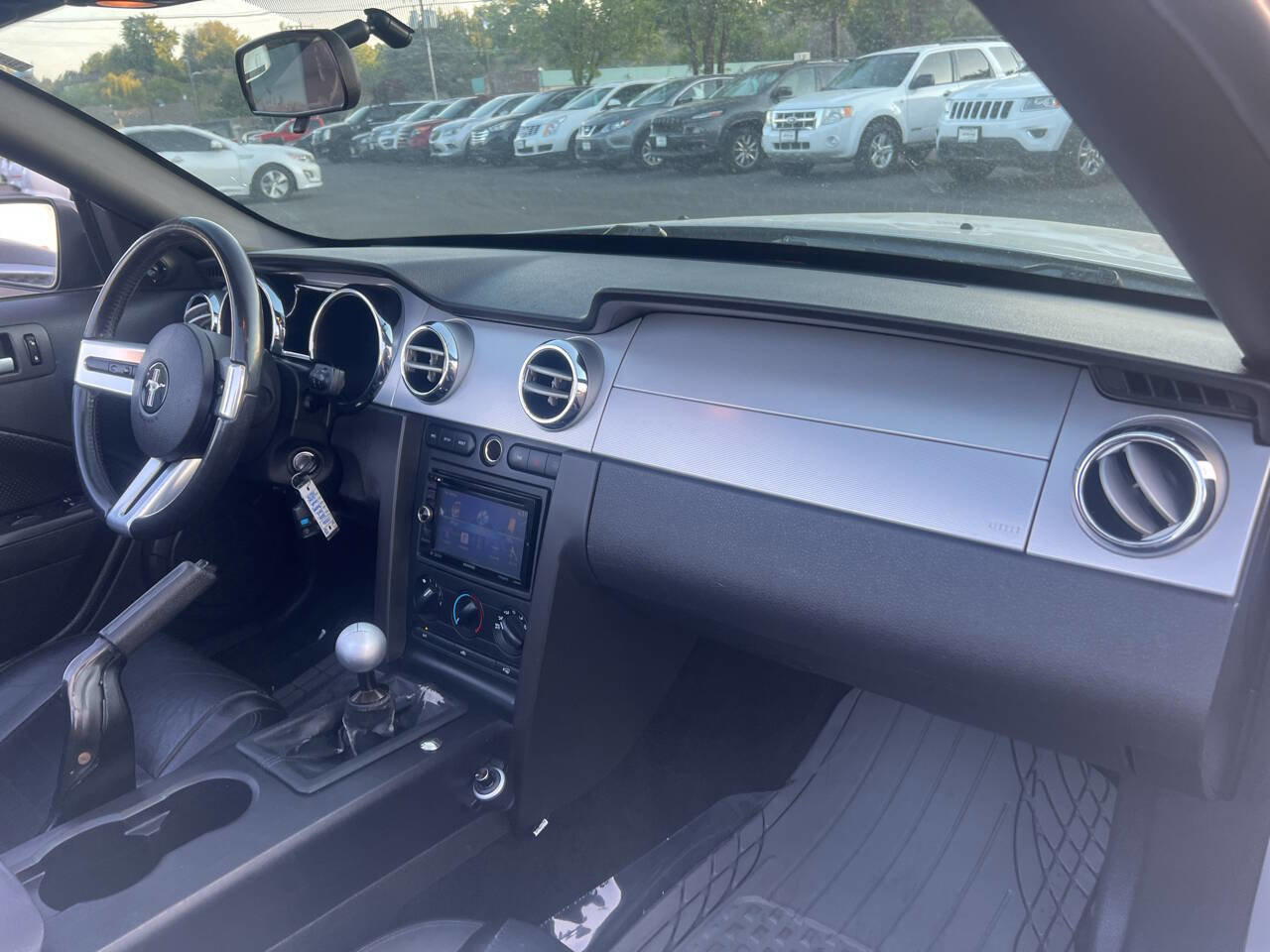 Used 2006 Ford Mustang GT image 17