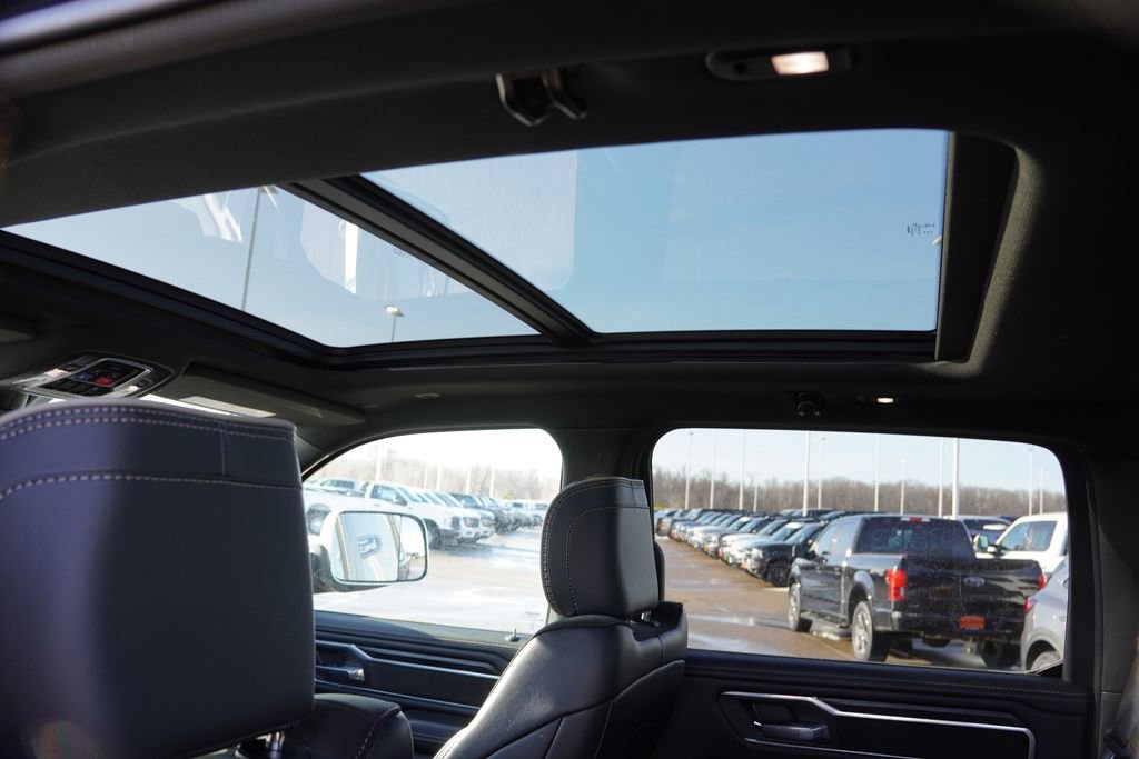 Used 2023 RAM 1500 Laramie image 21