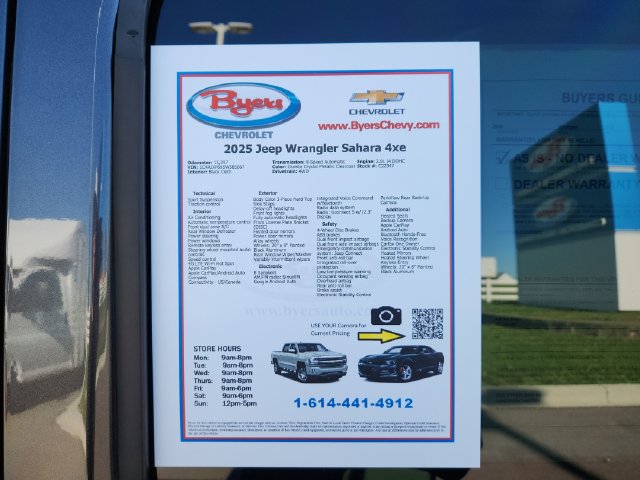 Used 2025 Jeep Wrangler Unlimited Sahara AWD/4WD image 12