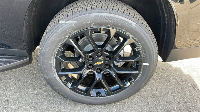 New 2026 Chevrolet Suburban RST image 30