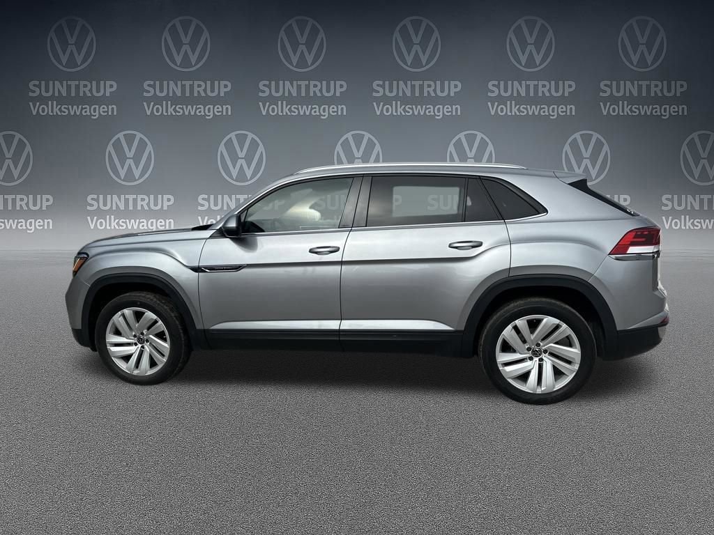 Used 2023 Volkswagen Atlas Cross Sport SE image 37