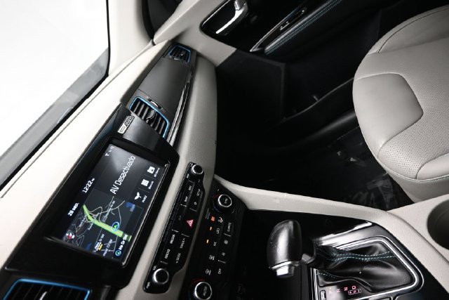 Used 2019 Kia Niro EX Premium w/ Sunroof Package FWD image 17