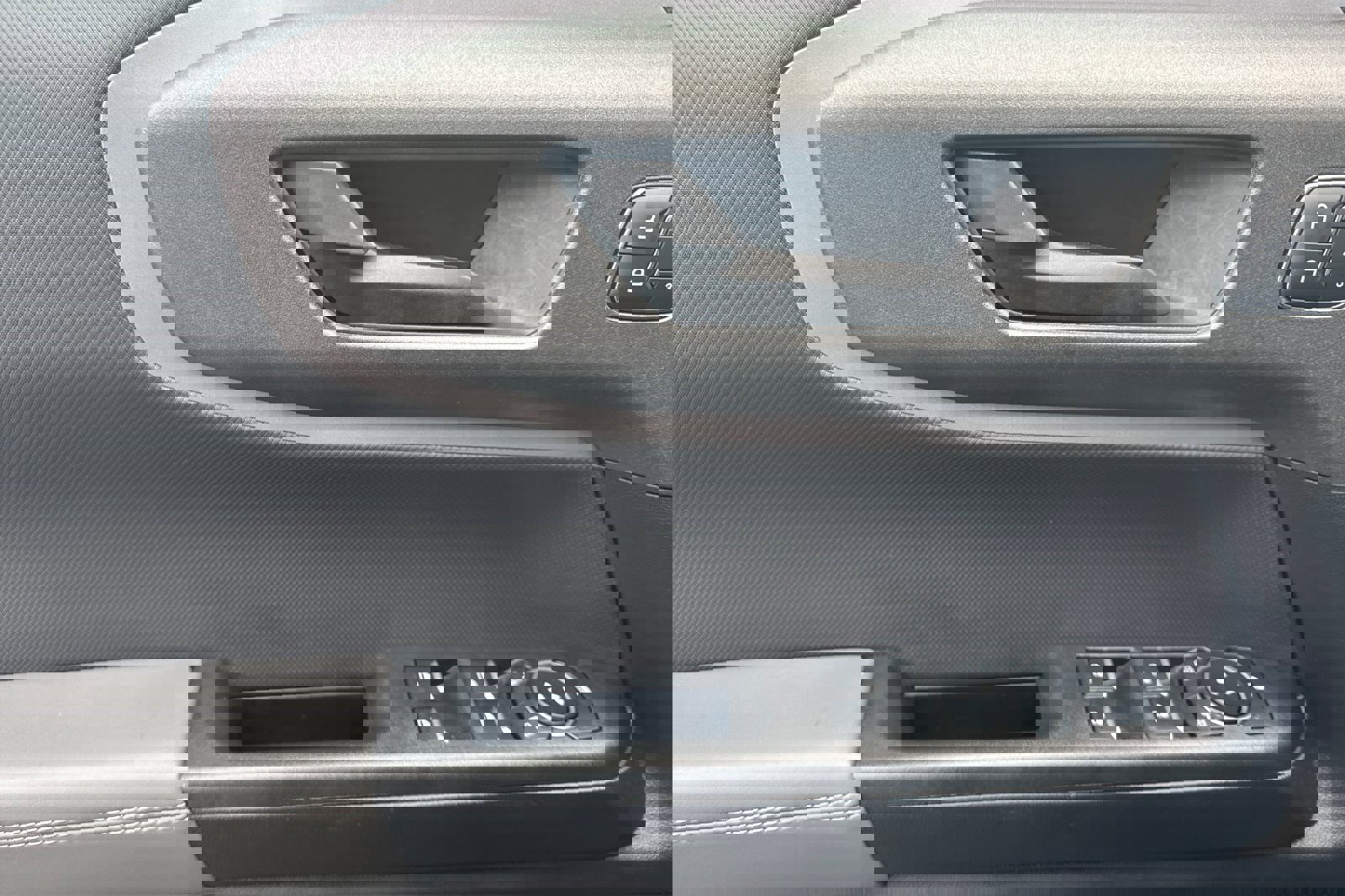 Certified 2025 Ford Bronco Sport Badlands image 12