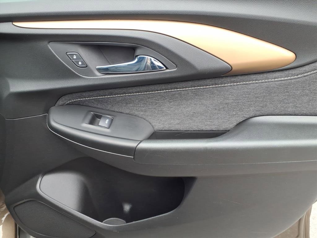 Used 2021 Chevrolet TrailBlazer ACTIV w/ Sun and Liftgate Package image 23