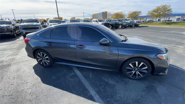 Used 2022 Honda Civic EX image 3