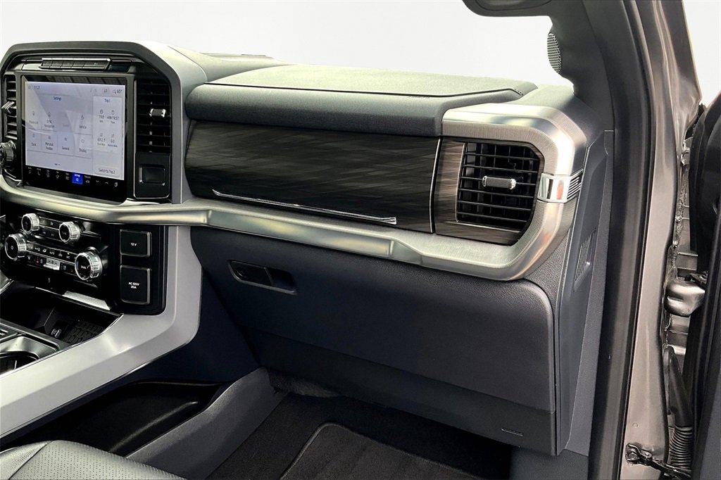 Used 2024 Ford F150 Lariat w/ Mobile Office Package image 17