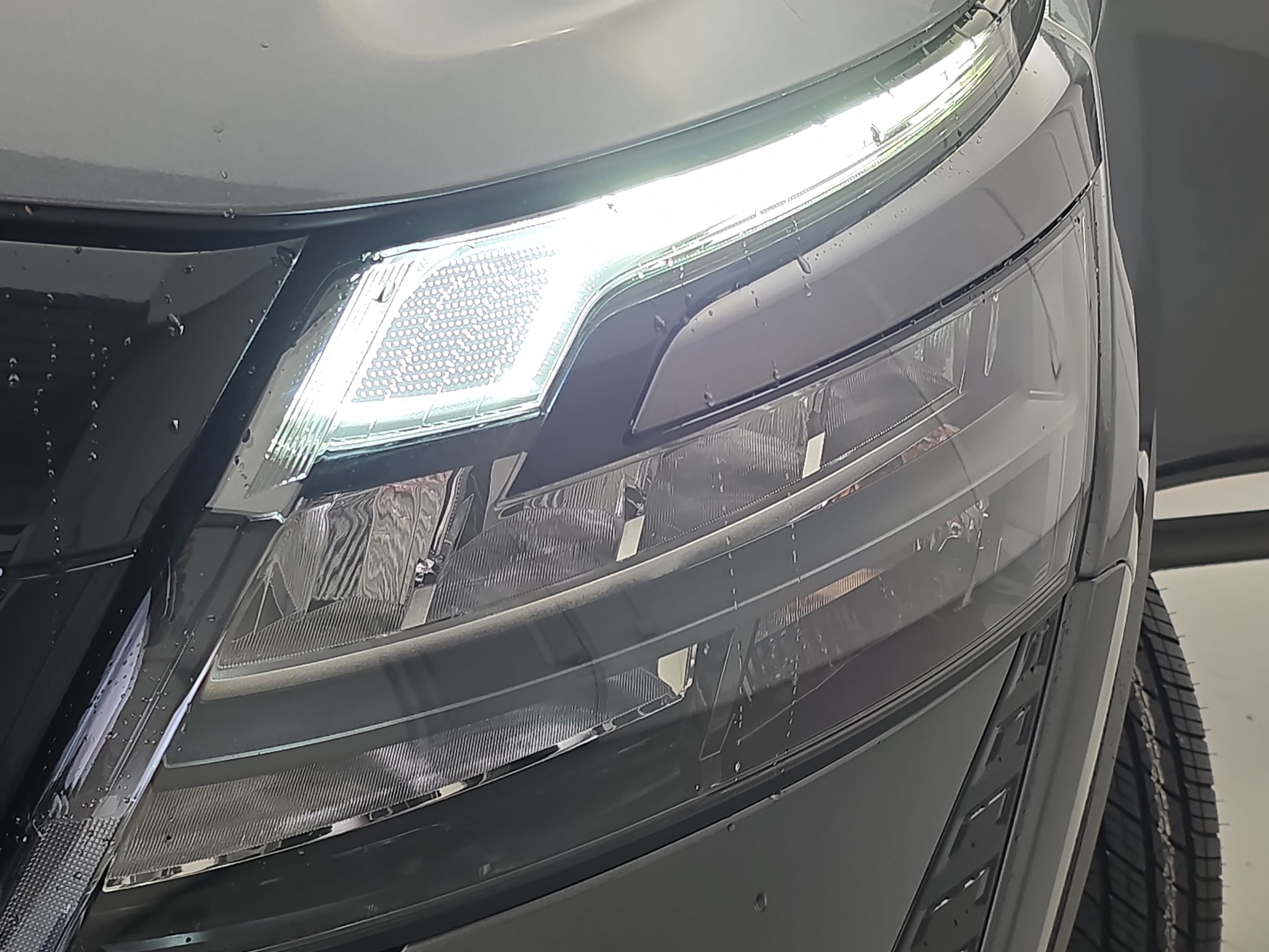 New 2026 Nissan Pathfinder Platinum AWD/4WD image 33