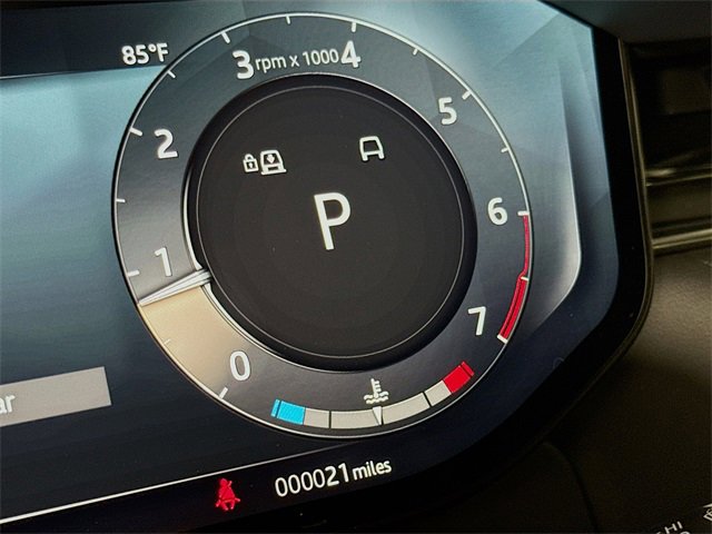 New 2025 Land Rover Range Rover Sport image 13