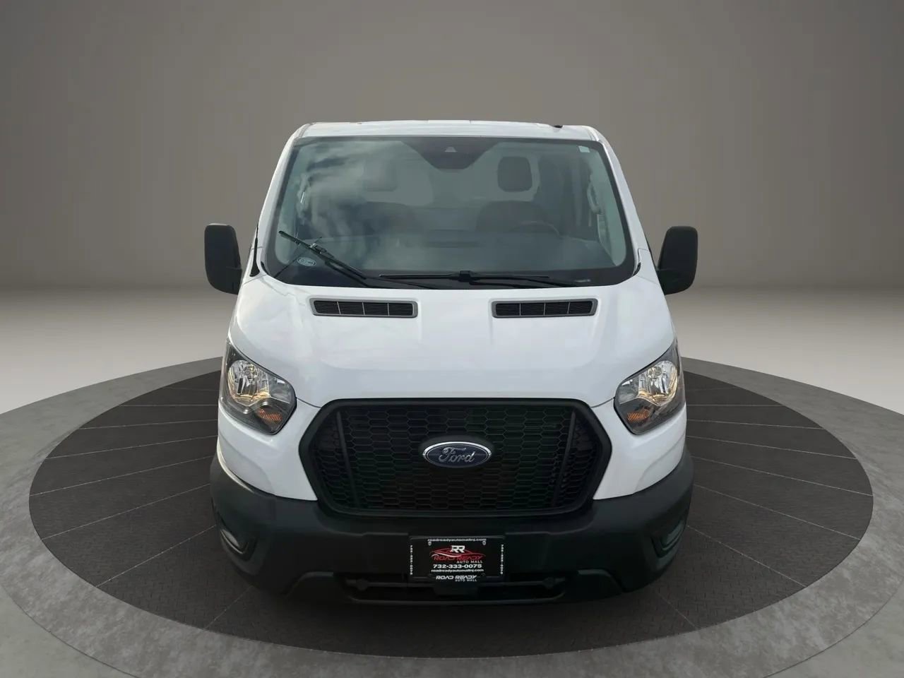 Used 2022 Ford Transit 250 Low Roof image 4