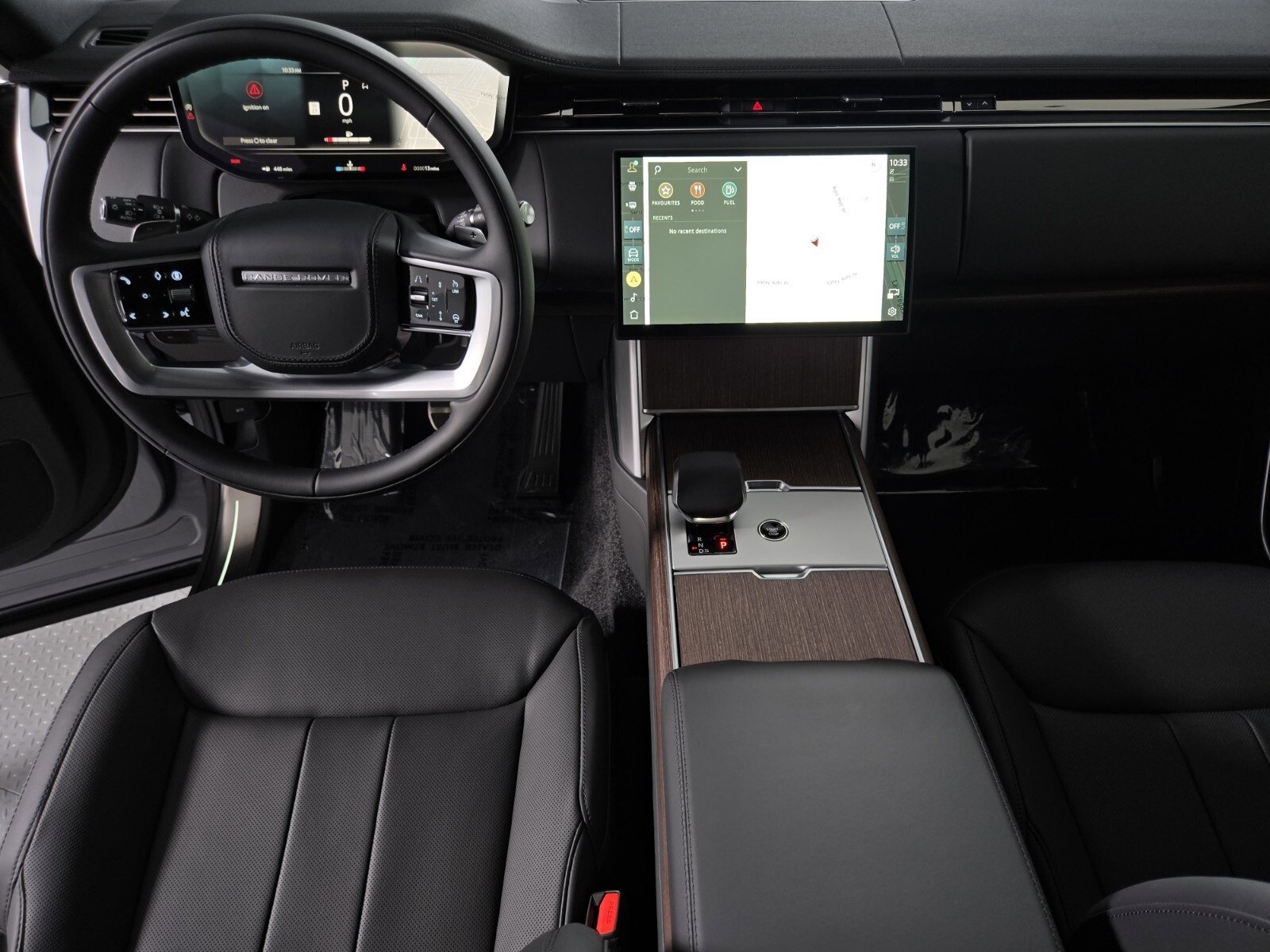 New 2025 Land Rover Range Rover Long Wheelbase SE image 4