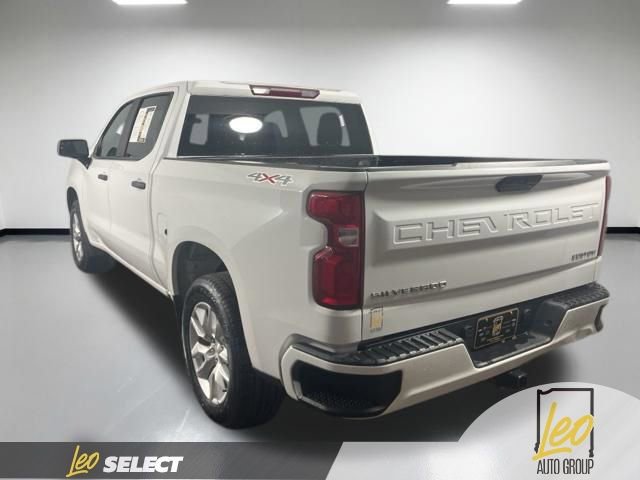 Used 2020 Chevrolet Silverado 1500 Custom w/ Custom Value Package AWD/4WD image 4