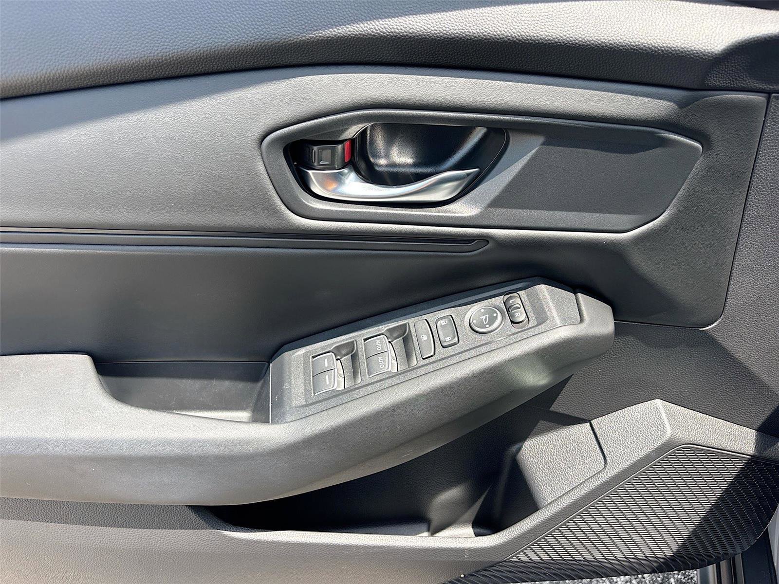 Certified 2023 Honda Accord EX image 20
