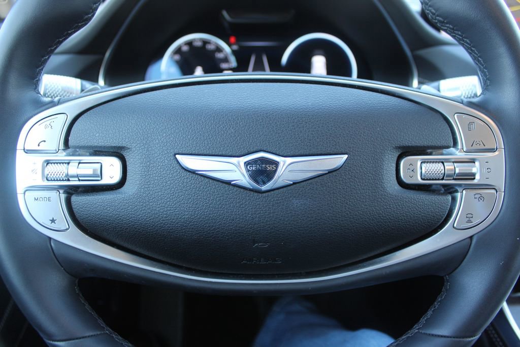 Used 2023 Genesis GV80 2.5T w/ Prestige 20" Package image 32