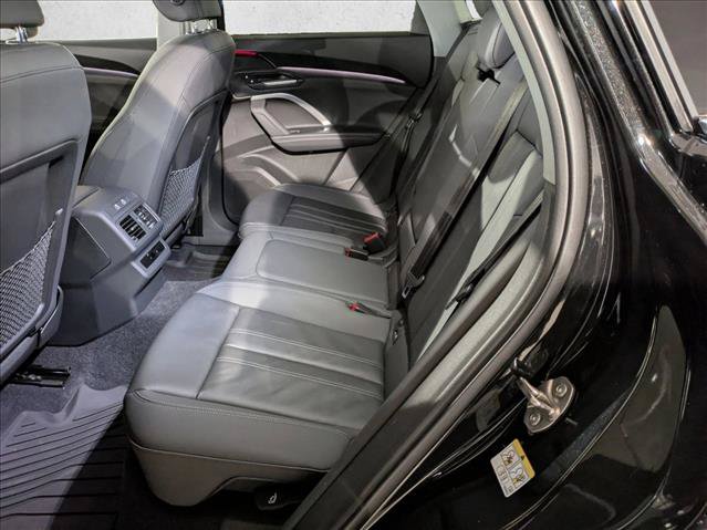 New 2025 Audi Q5 Premium w/ Convenience Package AWD/4WD image 18