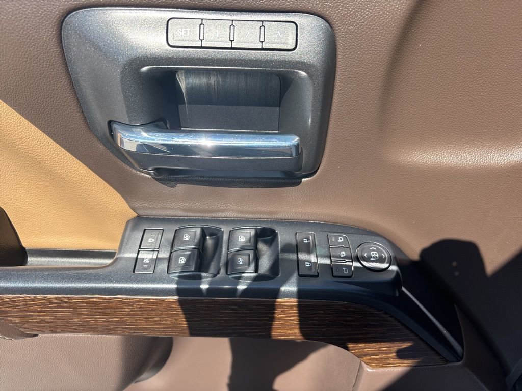 Used 2018 GMC Sierra 1500 Denali w/ Denali Ultimate Package AWD/4WD image 10