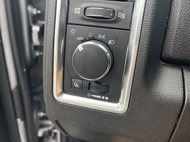 Used 2023 RAM 1500 Classic SLT w/ Trailer & Traction Group image 21