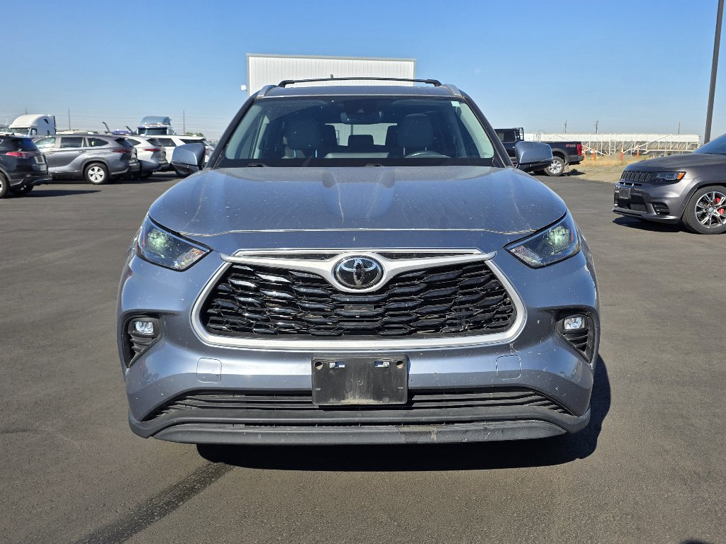Used 2023 Toyota Highlander XLE AWD/4WD video 2
