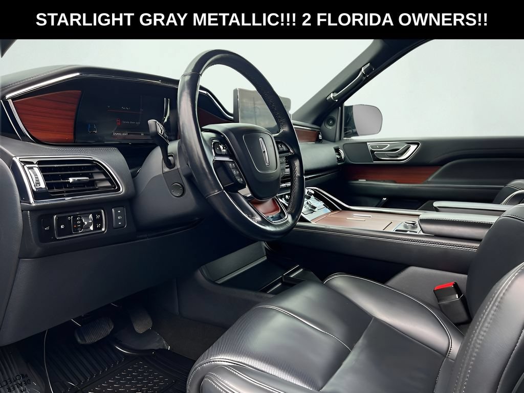Used 2023 Lincoln Navigator 4WD image 47